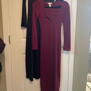 2 dresses wine & black shoes size S
